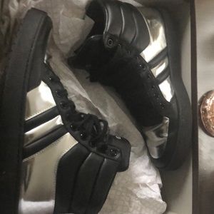 High top Gucci sneakers